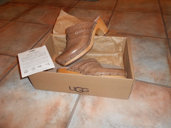 ladies clogs size 6