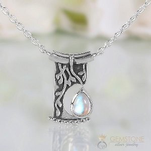 Moonstone Necklace - Night Soul  Picture