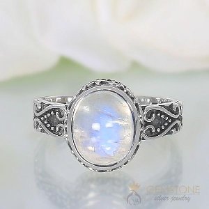Moonstone Ring Sparkling Moonshine- Picture