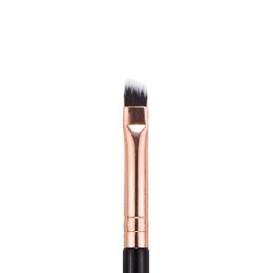 Oscar Charles 112 Angled Wing Liner Brush offer Health & Beauty