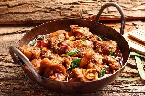 10% Off on all Online Collection Orders At Aroma offer Indian