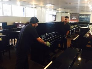 Piano moving company Picture