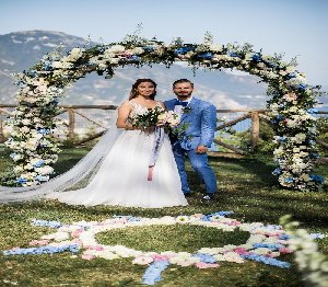 Italian Destination Wedding Lake Como- The Best Place to Get Married offer Weddings Abroad 