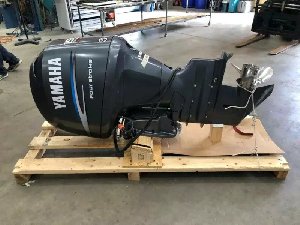 Yamaha 150 hp outboard engine 4 ... Picture