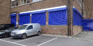 Best Rolling Shutters London offer builders