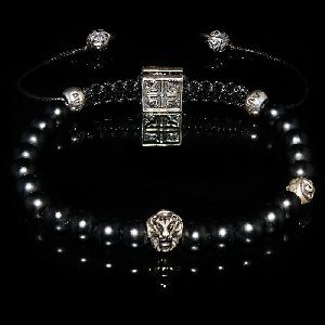 Lion & Onyx Bracelet Focusing on... Picture